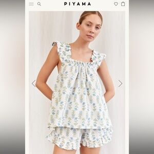 Piyama Nicholette Sleep Set- Lotus Flower pattern- size Medium